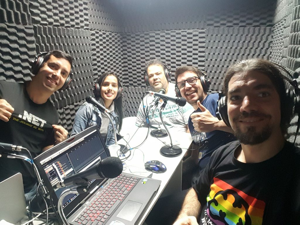 Participantes gravando o podcast de Star Wars