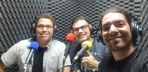 Bruno, Ricardo e Giovanni no estúdio